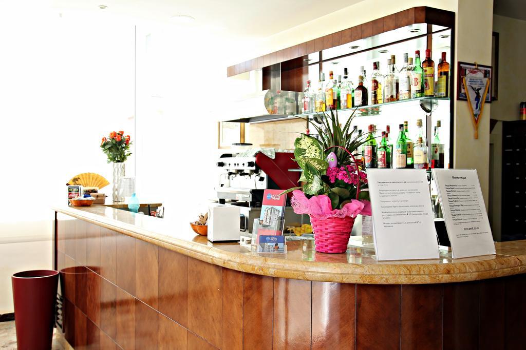 Hotel Morolli Ріміні Екстер'єр фото